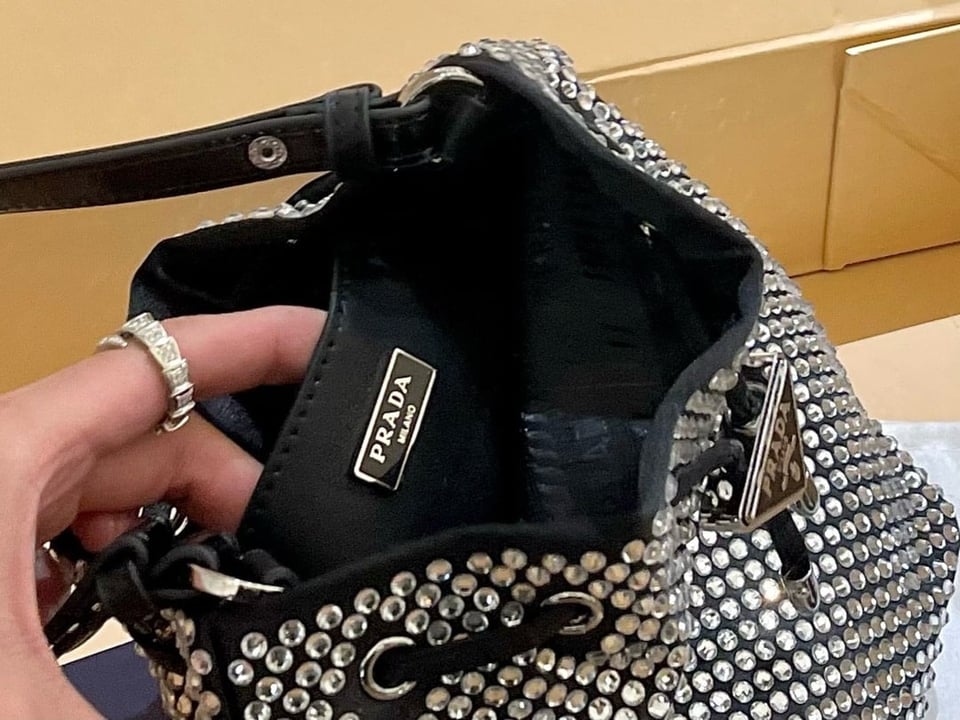 Prada Embellished Satin Pouch Crystal Color 18Cm view 3
