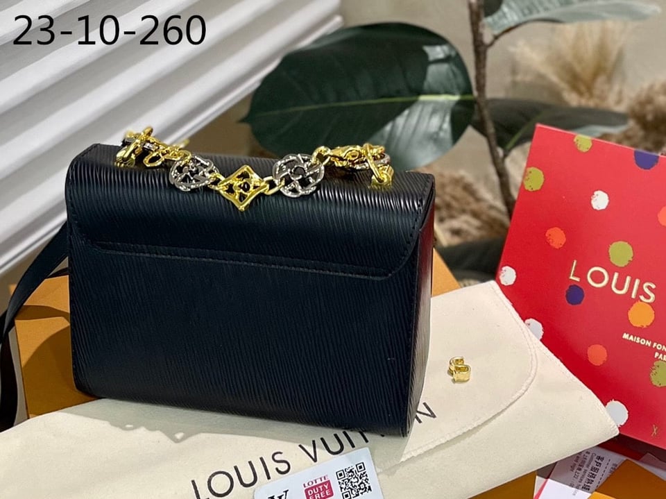 Louis Vuitton Mm Twist Bag Black 23Cm M22773 view 6