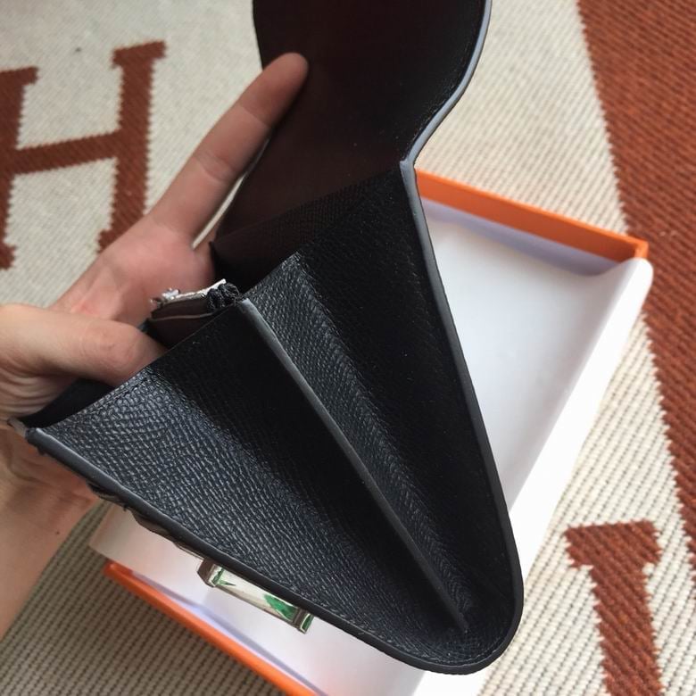 Hermès Epsom Calfskin Wallet with “H” Closure Black 12.4cm view 8
