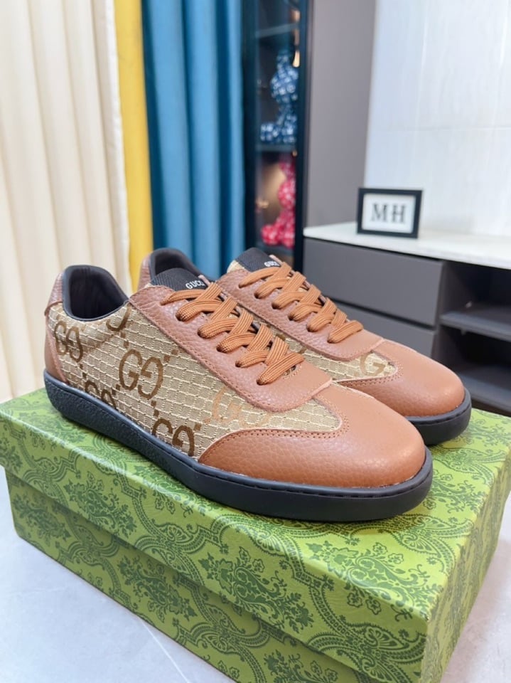 Gucci Gg Canvas And Leather Low Top Sneakers Brown view 8