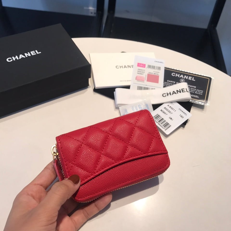 Chanel Zipped Caviar Purse 11 Red Calfskin Gold Icon view 7
