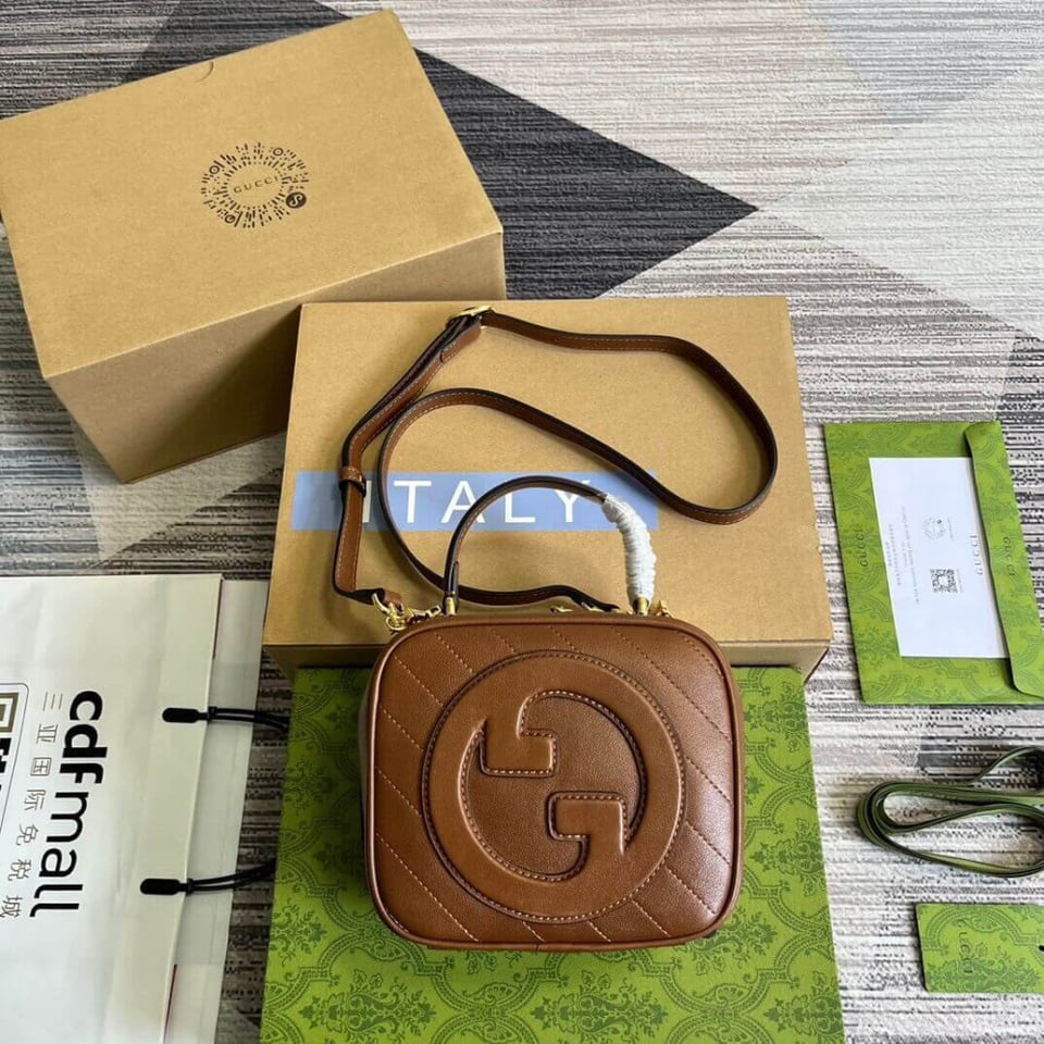 Gucci Blondie Top Handle Bag view 6