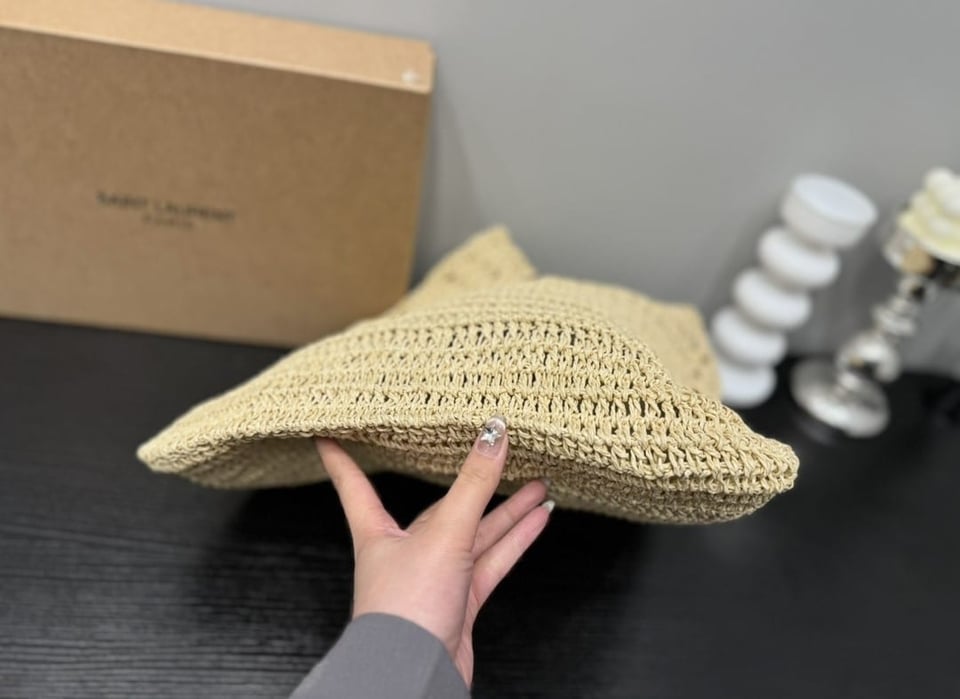 Saint Laurent Le 5 A 7 In Raffia Crochet And Smooth Leather Beige 32Cm view 10