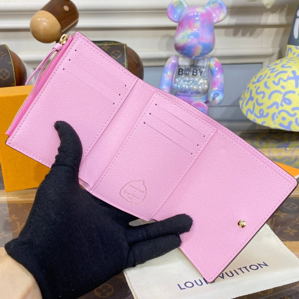 Louis Vuitton x Yayoi Kusama Victorine Wallet view 9