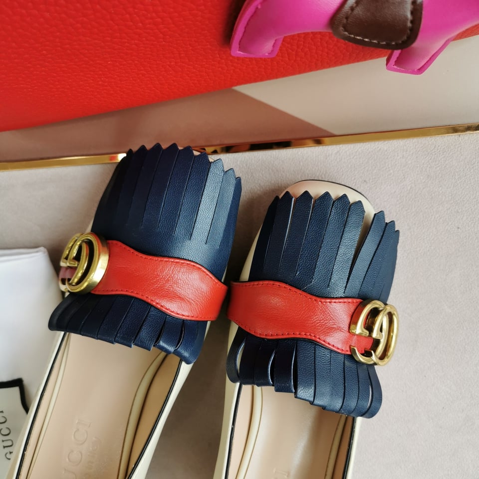 Gucci Wmns White And Blue Leather Mid-Heel Pump view 5