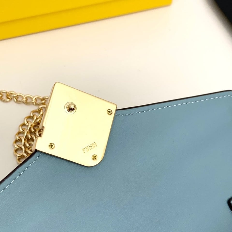 Fendi Ff Diamonds Continental With Chain Leather Wallet Green Blue 19Cm view 10