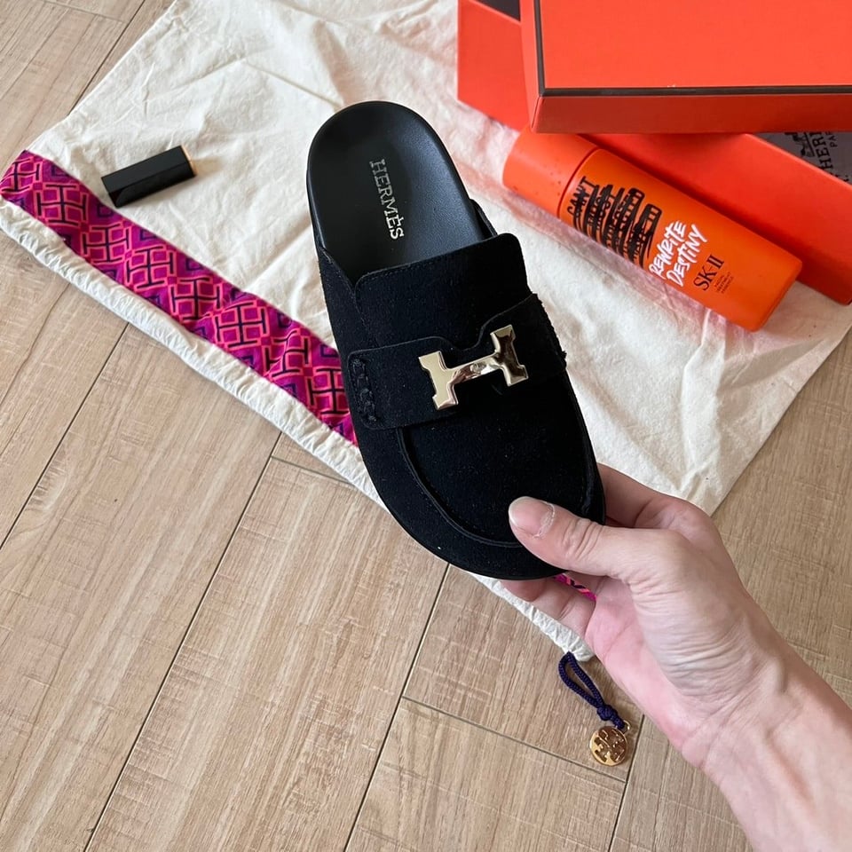 Herm?S Go Mule H Sandal In Black view 5