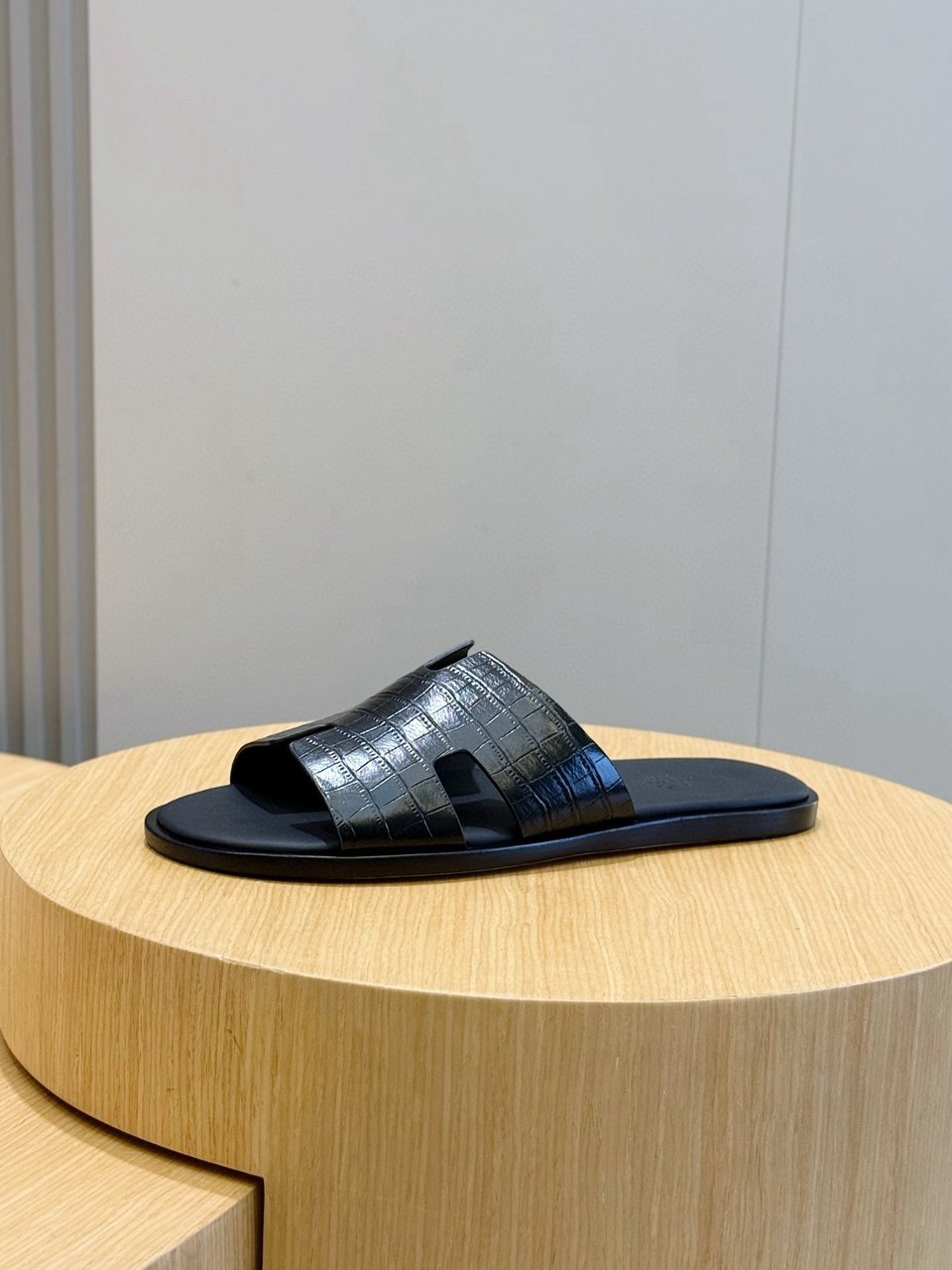 Hermès Black Crocodile Oran Sandals- Shoes for Men view 10