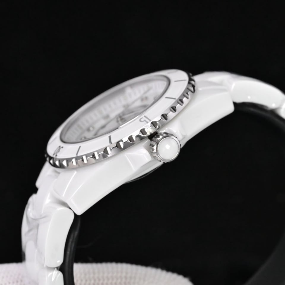 [Super Clone] Chanel J12 Watch Calibre 12.2 – 33mm White Dial view 8