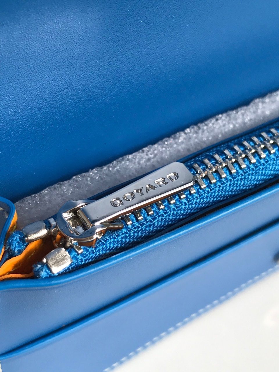 Goyard Richelieu Wallet 19 Cm Sapphire Blue Goyardine Canvas view 4
