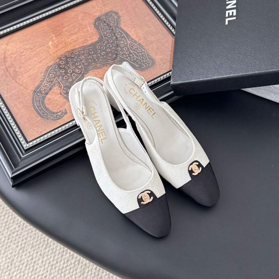 Chanel Iridescent Tweed Cap Toe CC Slingback Flats White Black view 7