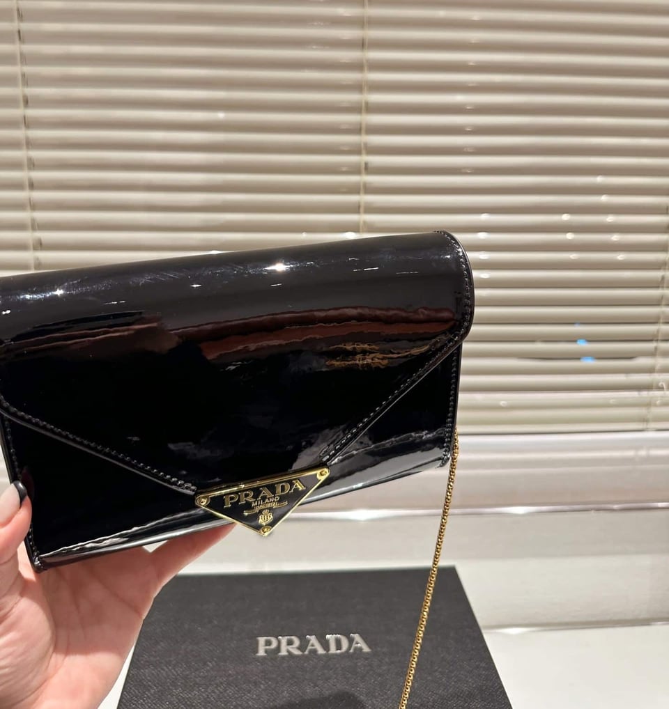 Prada Patent Leather Mini Bag Black 20Cm view 7