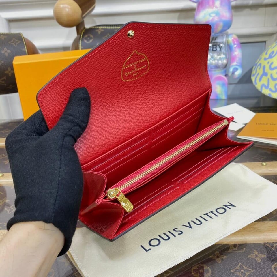 Louis Vuitton x Yayoi Kusama Sarah Wallet view 11