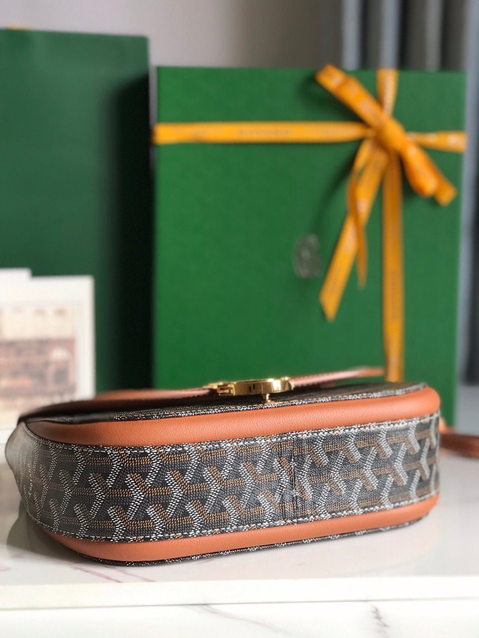 Goyard 233 Bag 25 Cm Tan Calfskin And Black Goyardine Canvas 25cm view 11