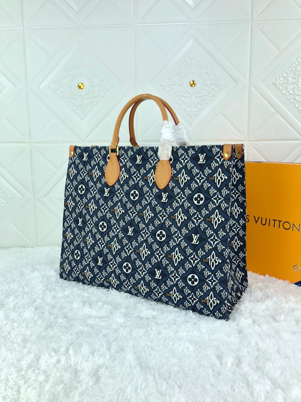 Louis Vuitton Onthego Mm Limited 1854 Denim Onthego Tote Medium Handbag 35cm view 3