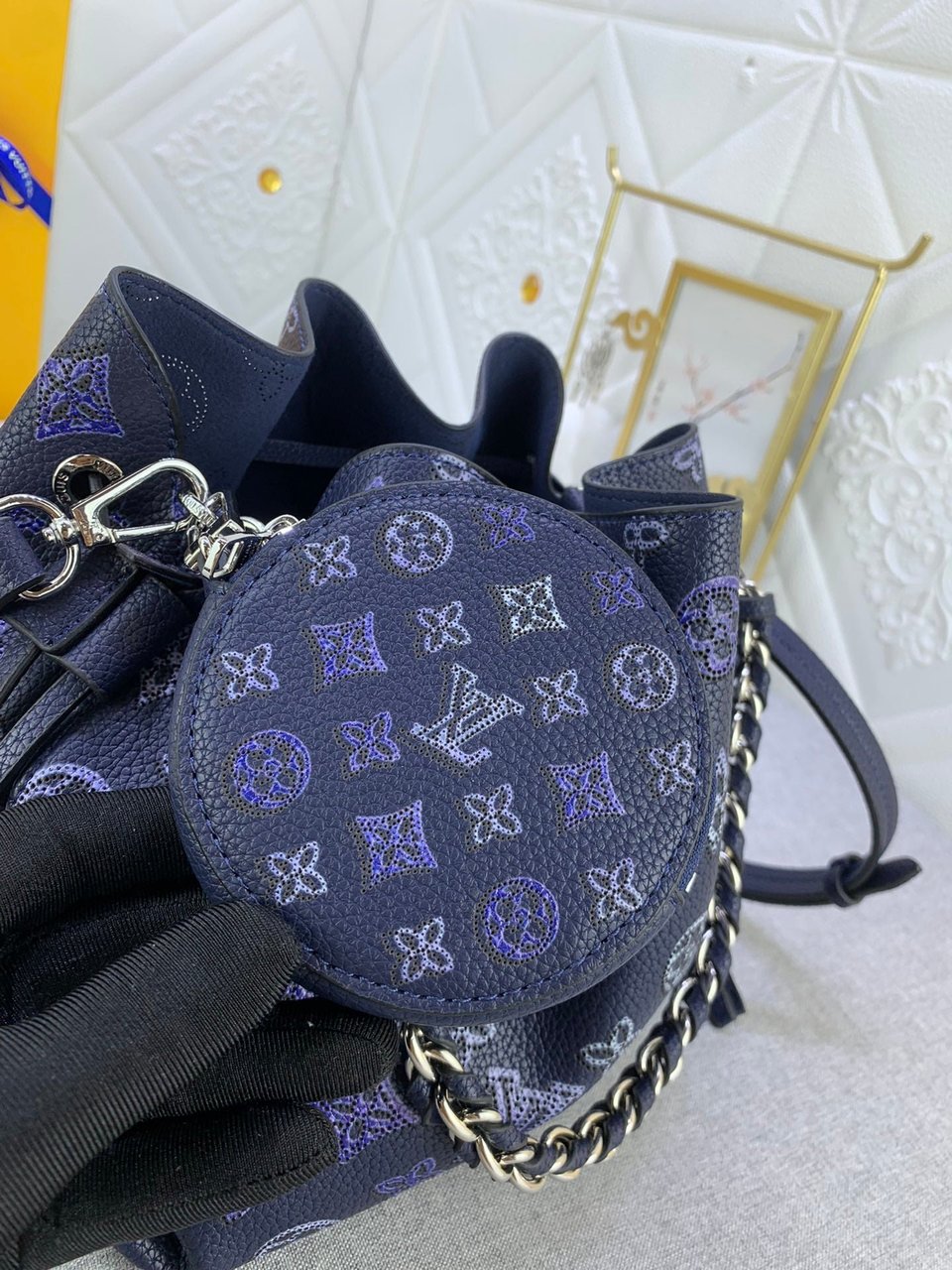 Louis Vuitton Bella Navy Blue 22Cm M21096 view 7