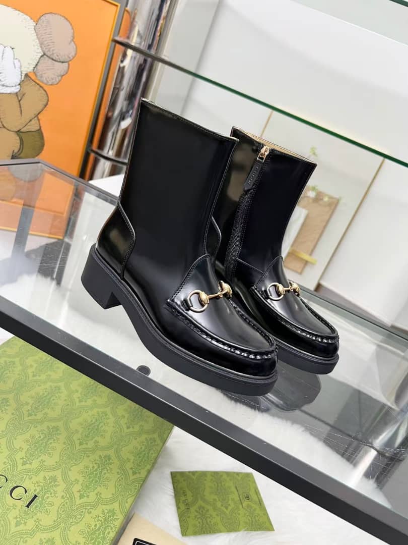 Gucci Women’S Horsebit Boot Black view 3