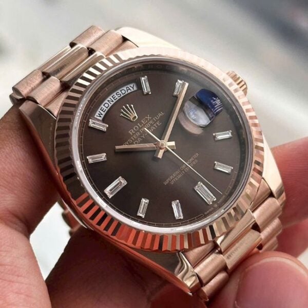 [Superclone] Rolex Day-Date 40mm Chocolate Dial Fluted President 228235 view 3
