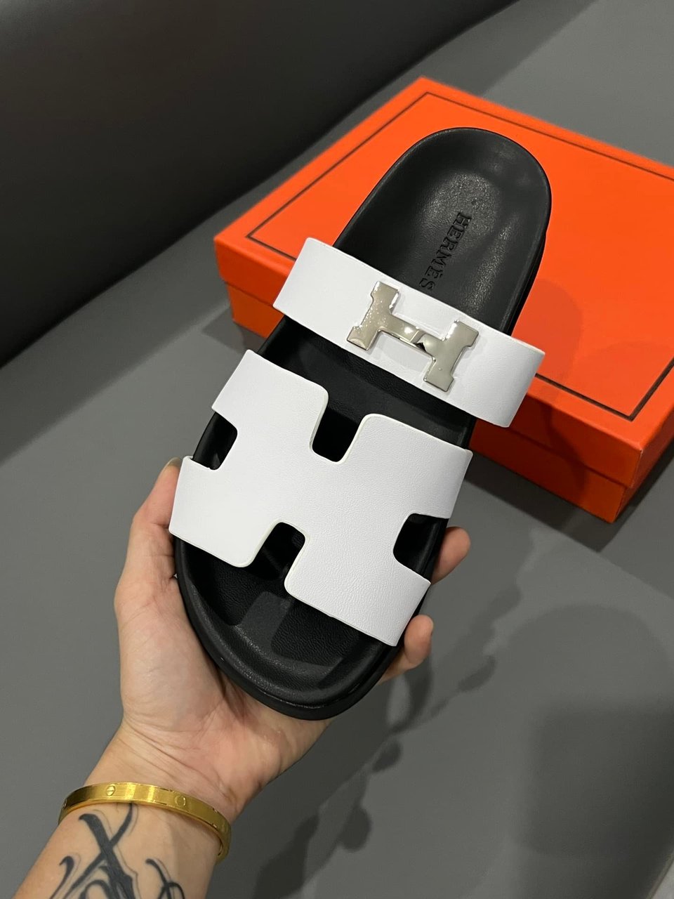 Hermes Chypre Sandal H Logo Silver Hardware White view 8