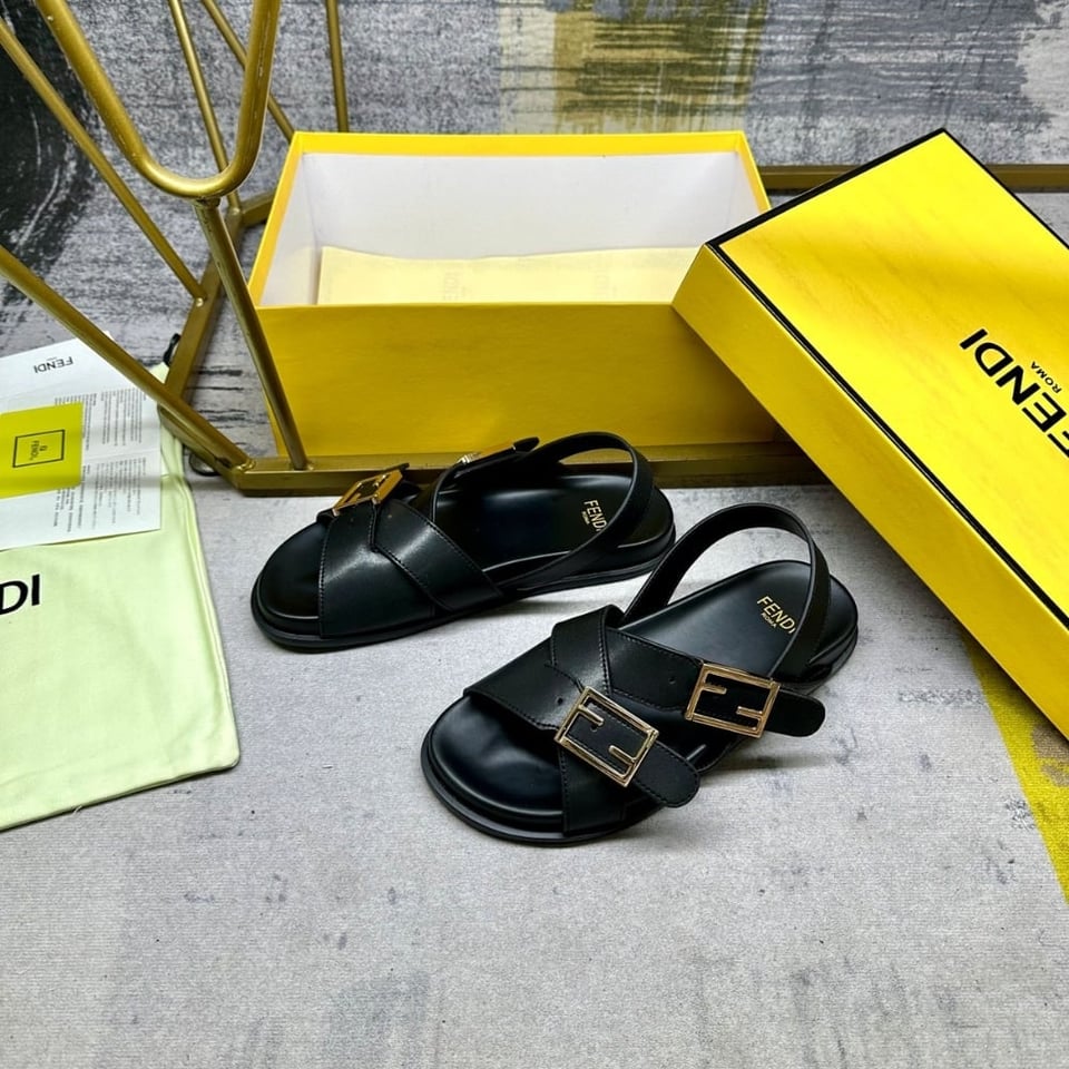 Fendi Feel Leather Slides Black 8X8647Na7F0Qa1 view 5