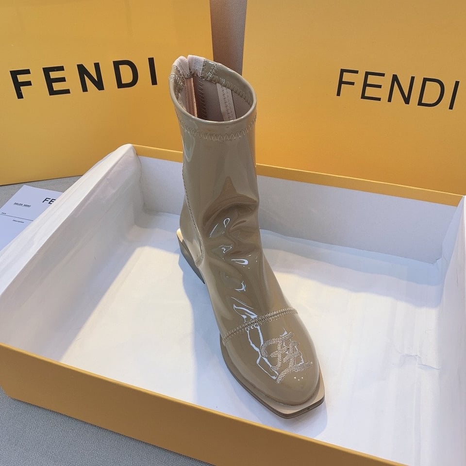 Fendi Buckle Boots Square Heel Light Brown view 7