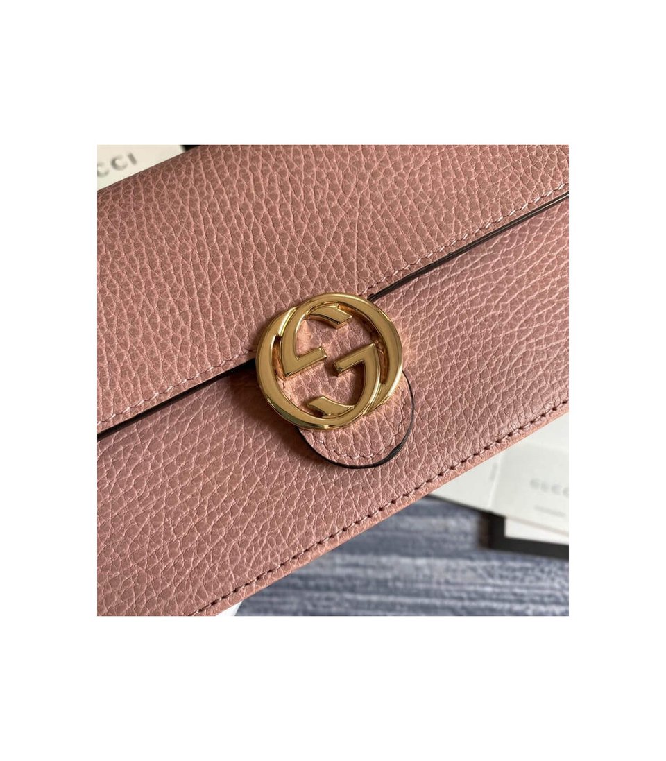 Gucci GG Interlocking Wallet On Chain Pink view 6