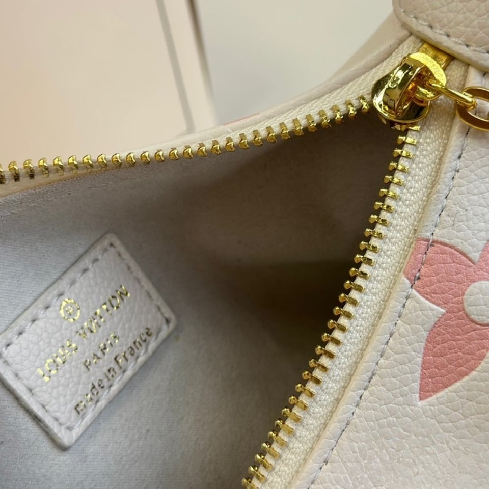 Louis Vuitton Mini Moon Bag In Latte White And Chamallow Pink 21Cm M24108 view 6