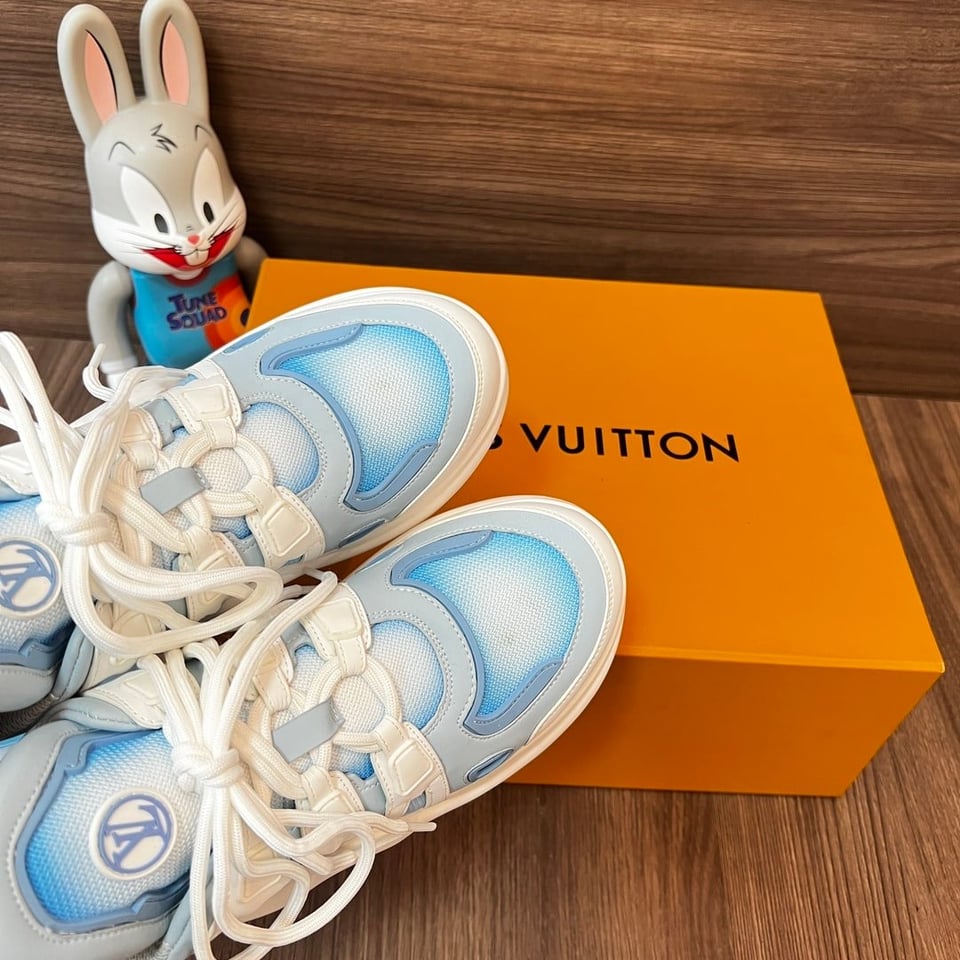 Louis Vuitton Archlight Sneaker Gradient Blue 1A9Rv7 view 6