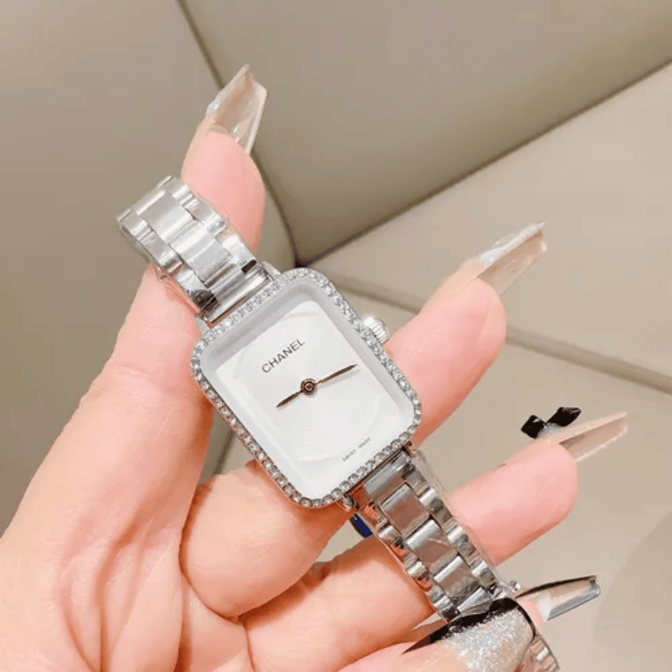 Chanel Première Silver Diamond-Edge Watch White Dial view 4
