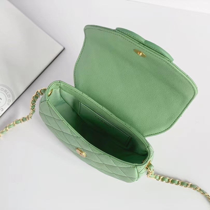 Chanel Mini Messenger 19Cm Light Green Caviar view 8