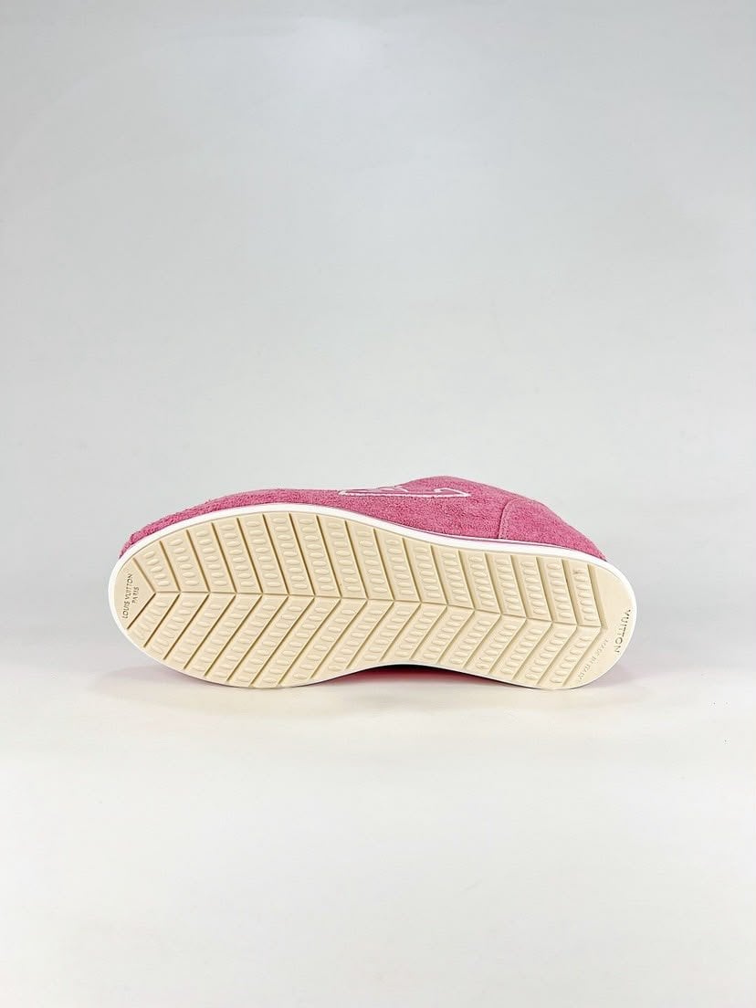 Louis Vuitton Buttersoft Sneakers Pink Color Suede Calfskin 1AKDF8 view 8