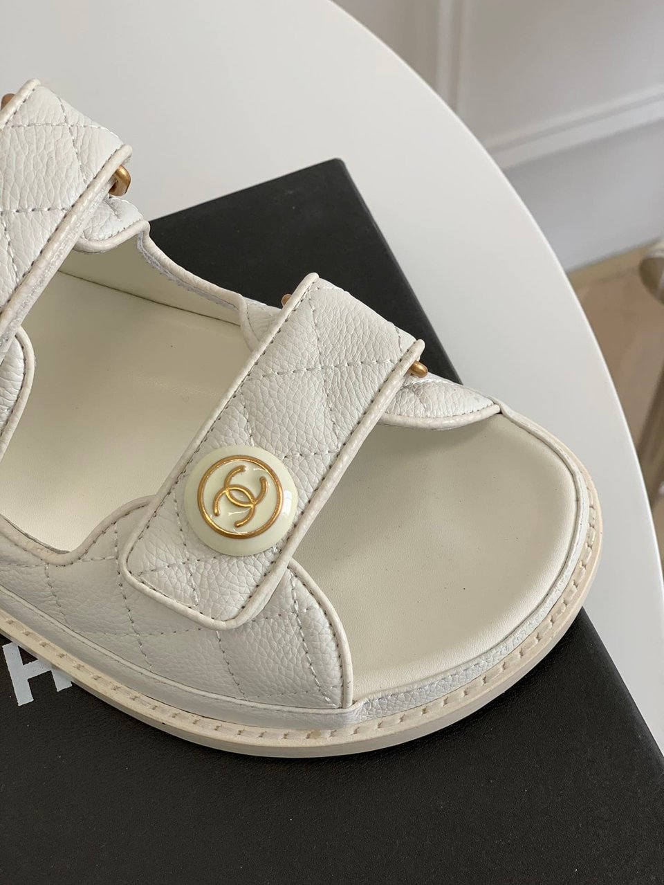 Chanel Cc Button Velcro White Sandals Grained Calfskin Leather view 8