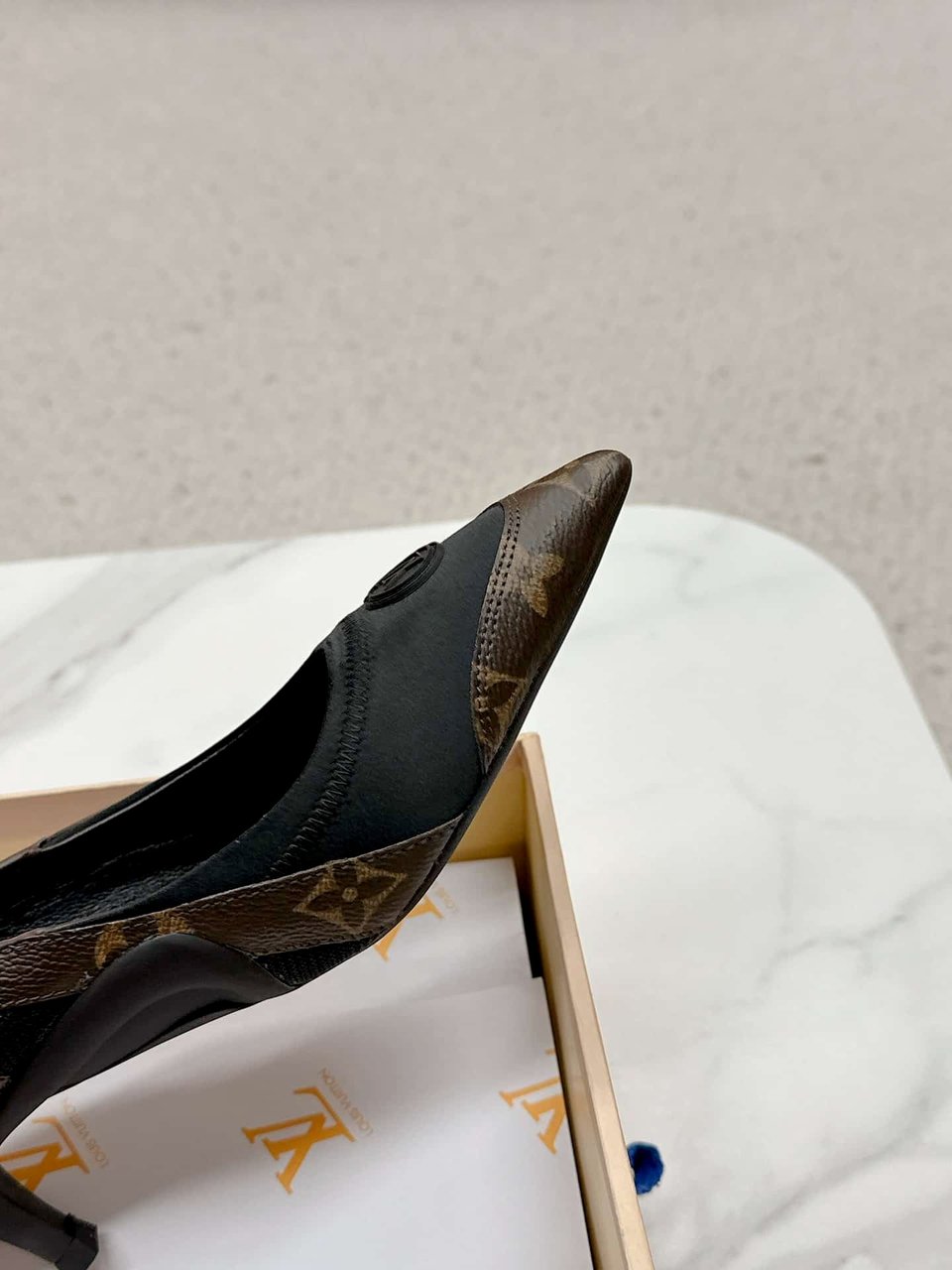 Louis Vuitton Archlight Slingback Pump Black And Brown 1Aadgj view 5