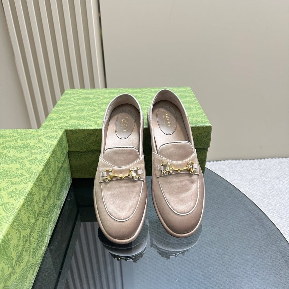 Gucci Women’S Horsebit Loafer With Crystals Beige view 5