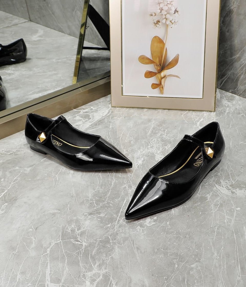 Valentino Garavani Tiptoe Patent Leather Ballet Flats Black 2W2S0Gc3Eru0No view 3