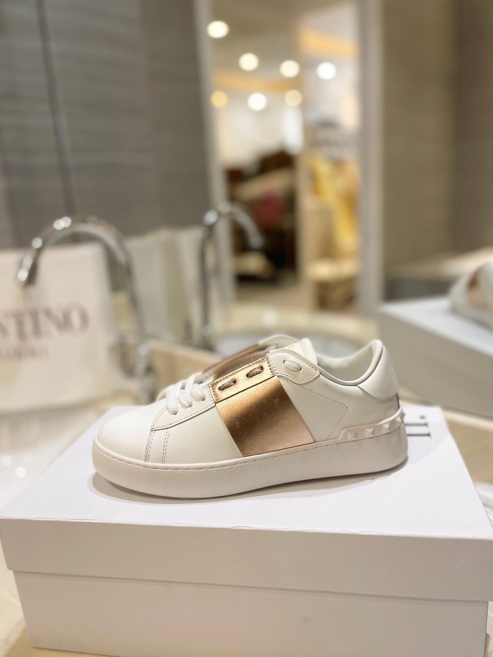 Valentino Garavani Rockstud Open Metallic Leather Sneaker Gold Uy2S0830Flrl71 view 8