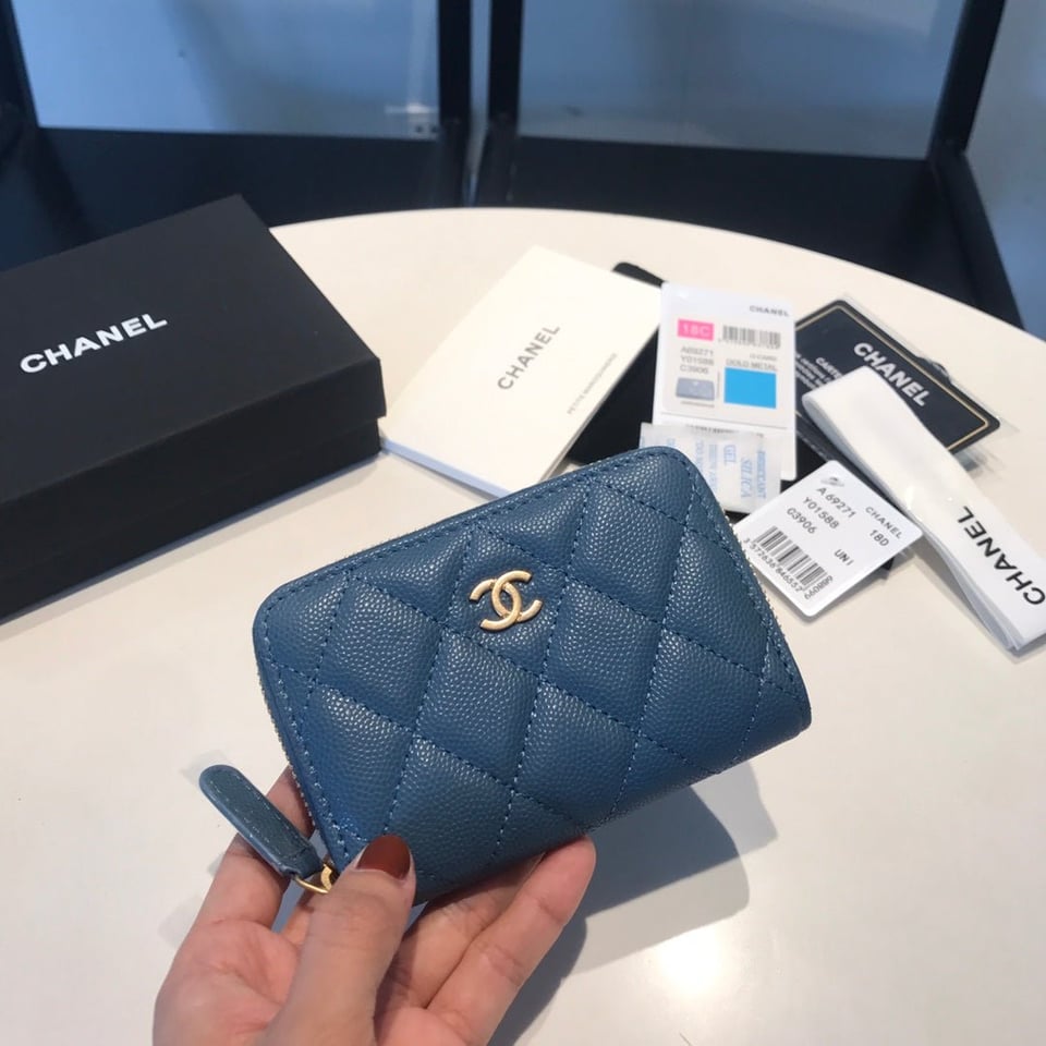 Chanel Zipped Coin Basic Purse 11 Aegean Calfskin Gold Icon view 2