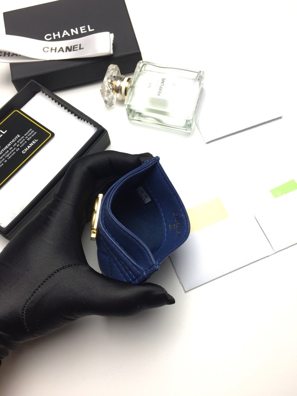 Chanel Boy Card Holder 11.2 Navy Calfskin Gold Icon view 6