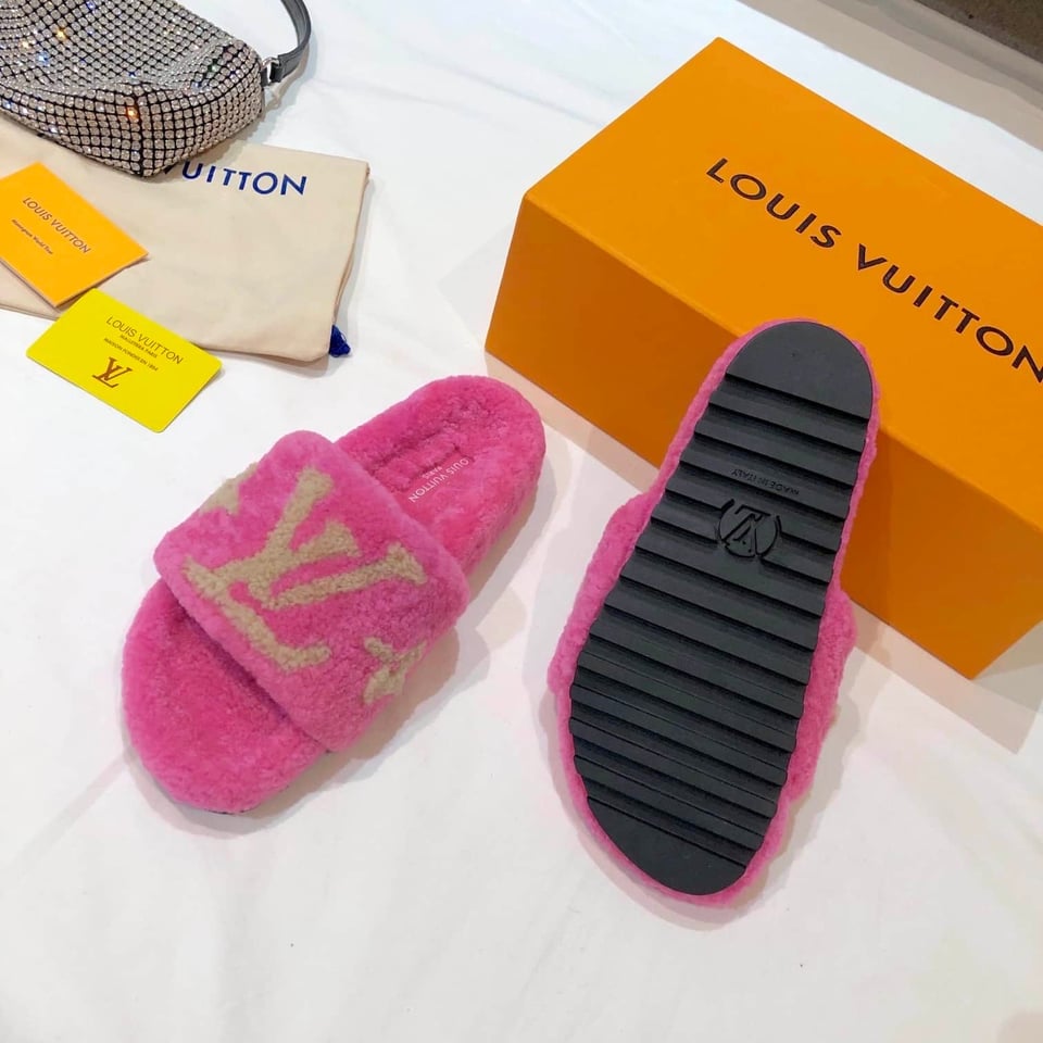 Louis Vuitton Paseo Flat Comfort Mule Pink 1A8Vfl view 7