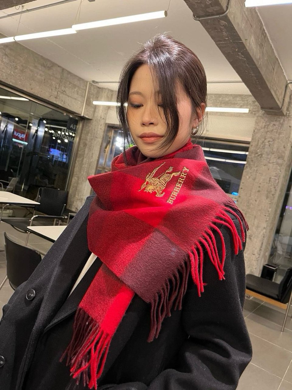 Burberry Cashmere Scarf Checkered Red For Women 180cm view 4
