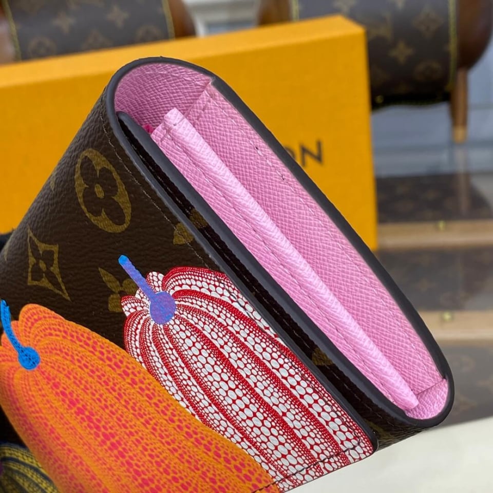 Louis Vuitton x Yayoi Kusama Sarah Wallet view 6