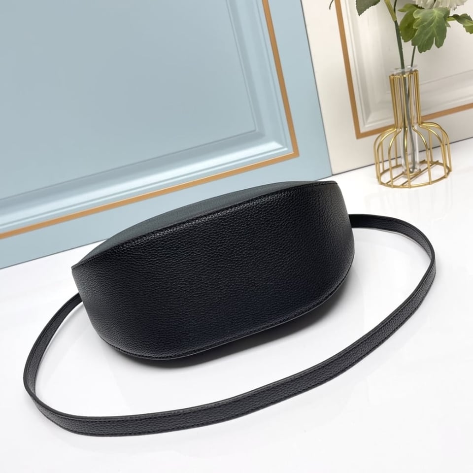 Valentino Garavani Vlogo Moon Medium Grainy Hobo Bag With Chain Black 29Cm 4W0B0N59Jdk 0No view 6