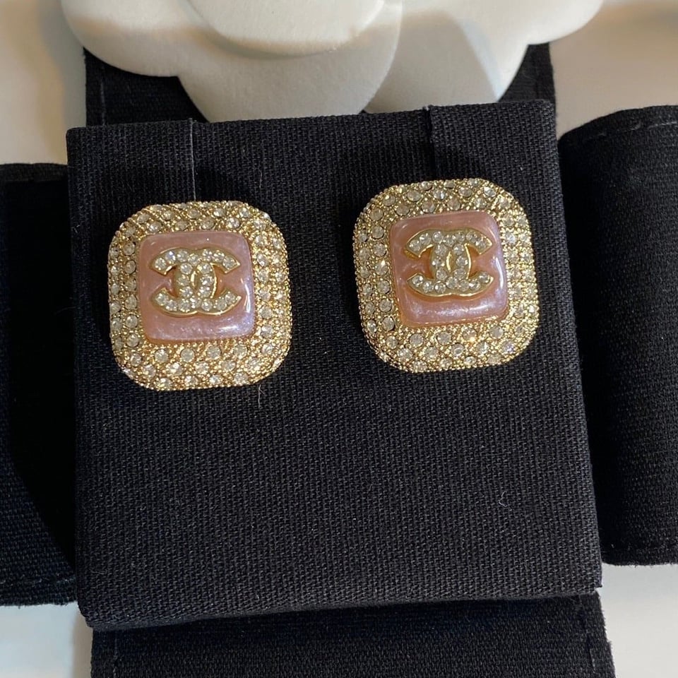 Chanel Earrings view 7