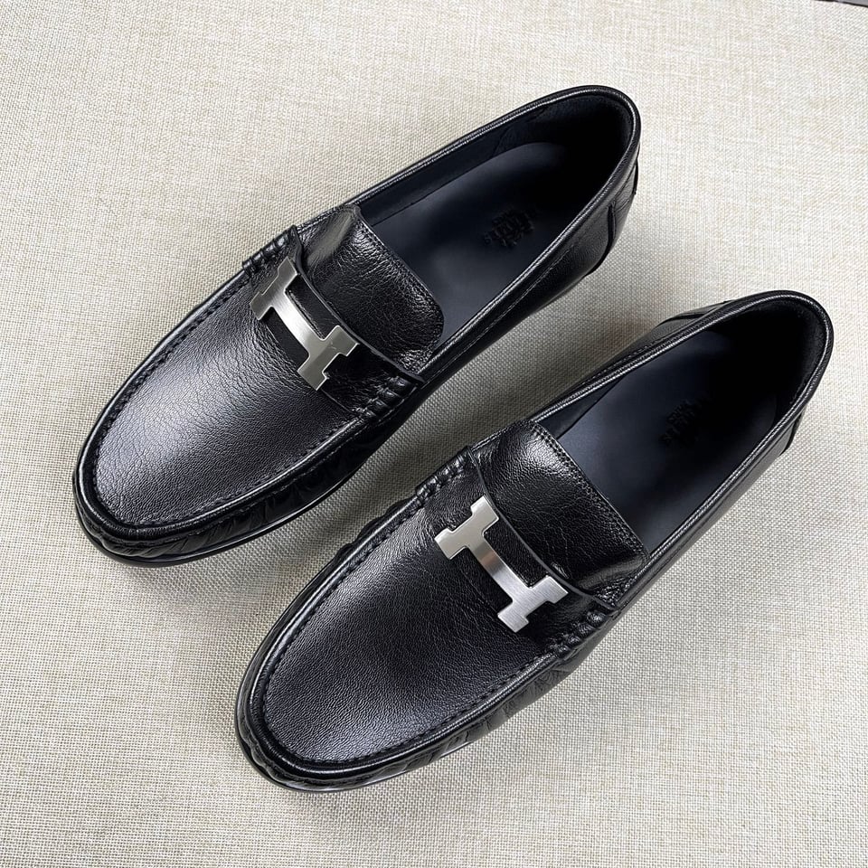 Hermès Iconic H Buckle Leather Loafers Black- Shoes for Men view 4