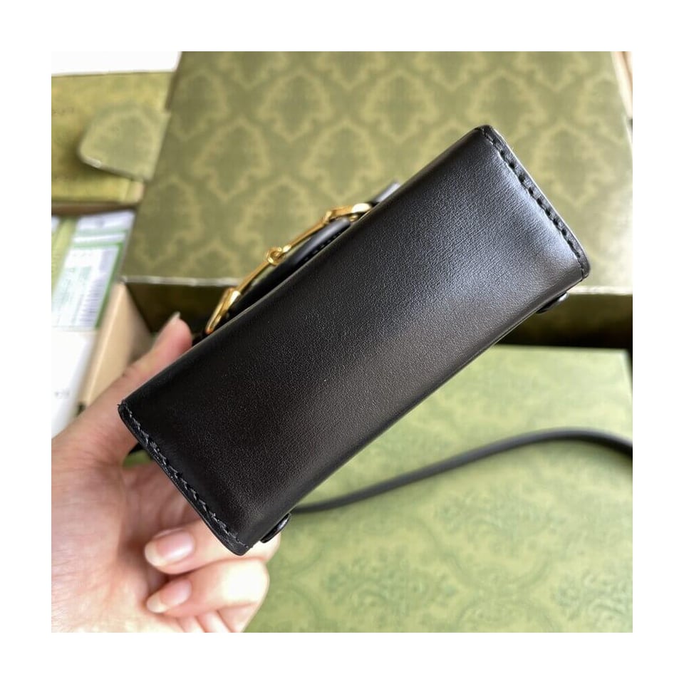 Gucci Horsebit 1955 Mini Bag in Black Leather view 9
