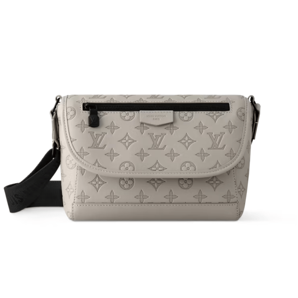 Louis Vuitton Sand Pulse Messenger For Men 27cm M14912