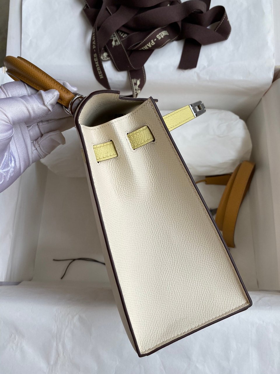 Hermes Kelly 25 Bag In Off White Epsom Leather For Women 25cm/10in view 8