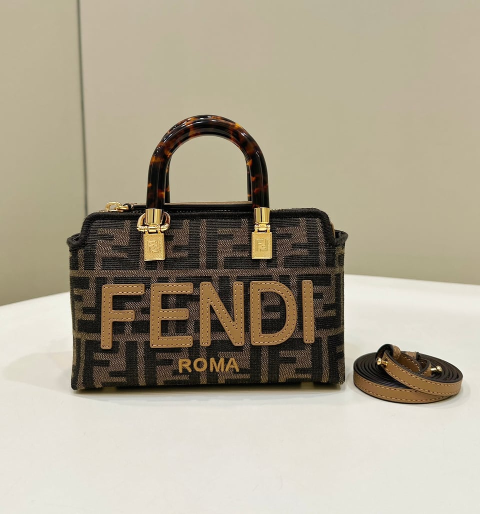 Fendi By The Way Leather Mini Bag18cm view 3