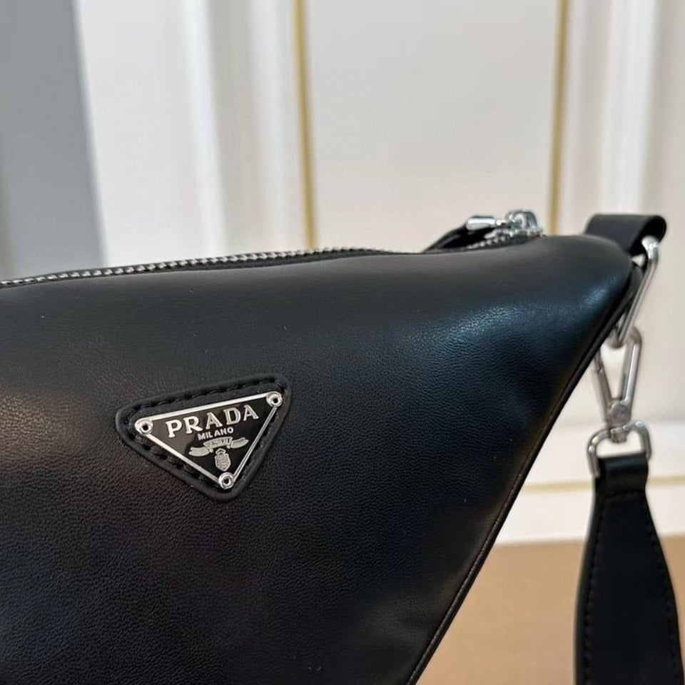 Prada Triangle Shoulder Bag Black 27Cm view 7