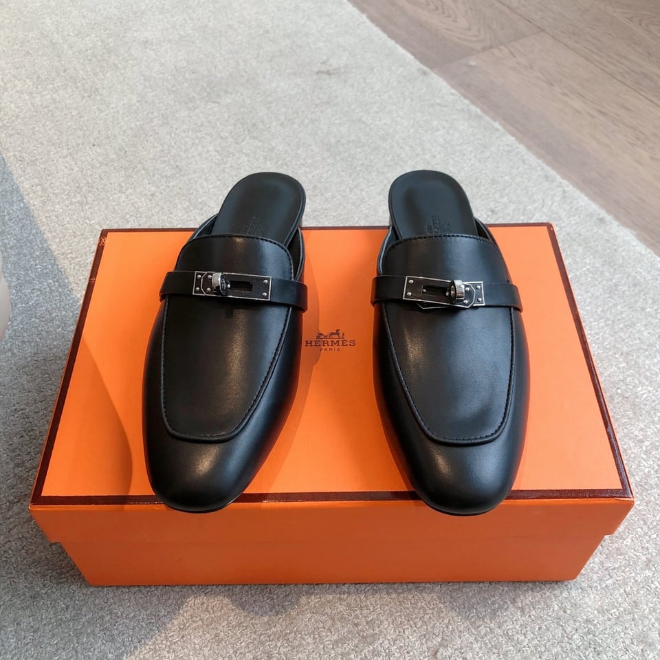 Hermes Oz Mule Black view 10
